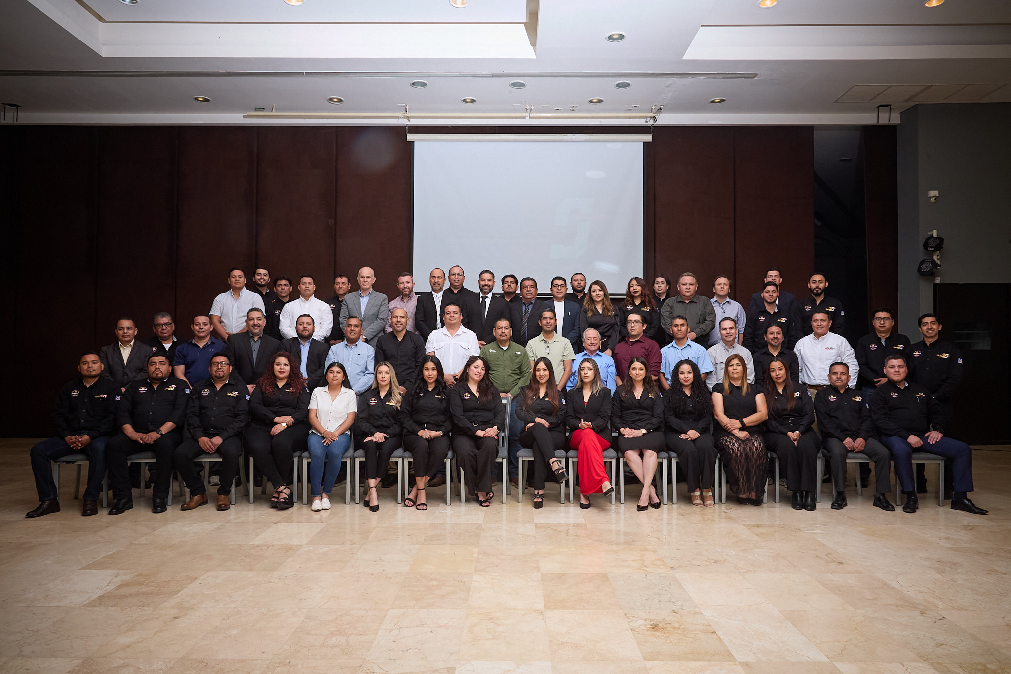 Cierre y Fotos de Grupo